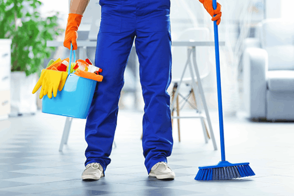 The Advantages of Using a Professional Home Cleaner in Bolton
