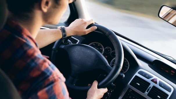 4 Reasons Why Your Car Shut Off While Driving