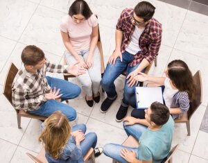 Why Support Groups are Vital in Overcoming Intimacy Addictions