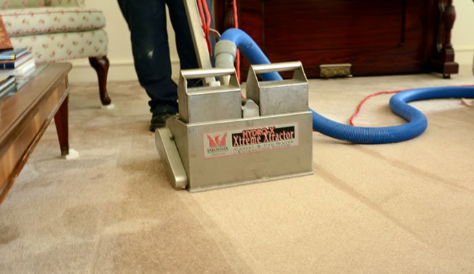 24/7 Emergency Water Damage Cleanup in Denton