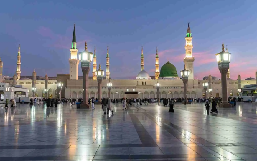 How to Find Inexpensive Accommodations for Umrah? 